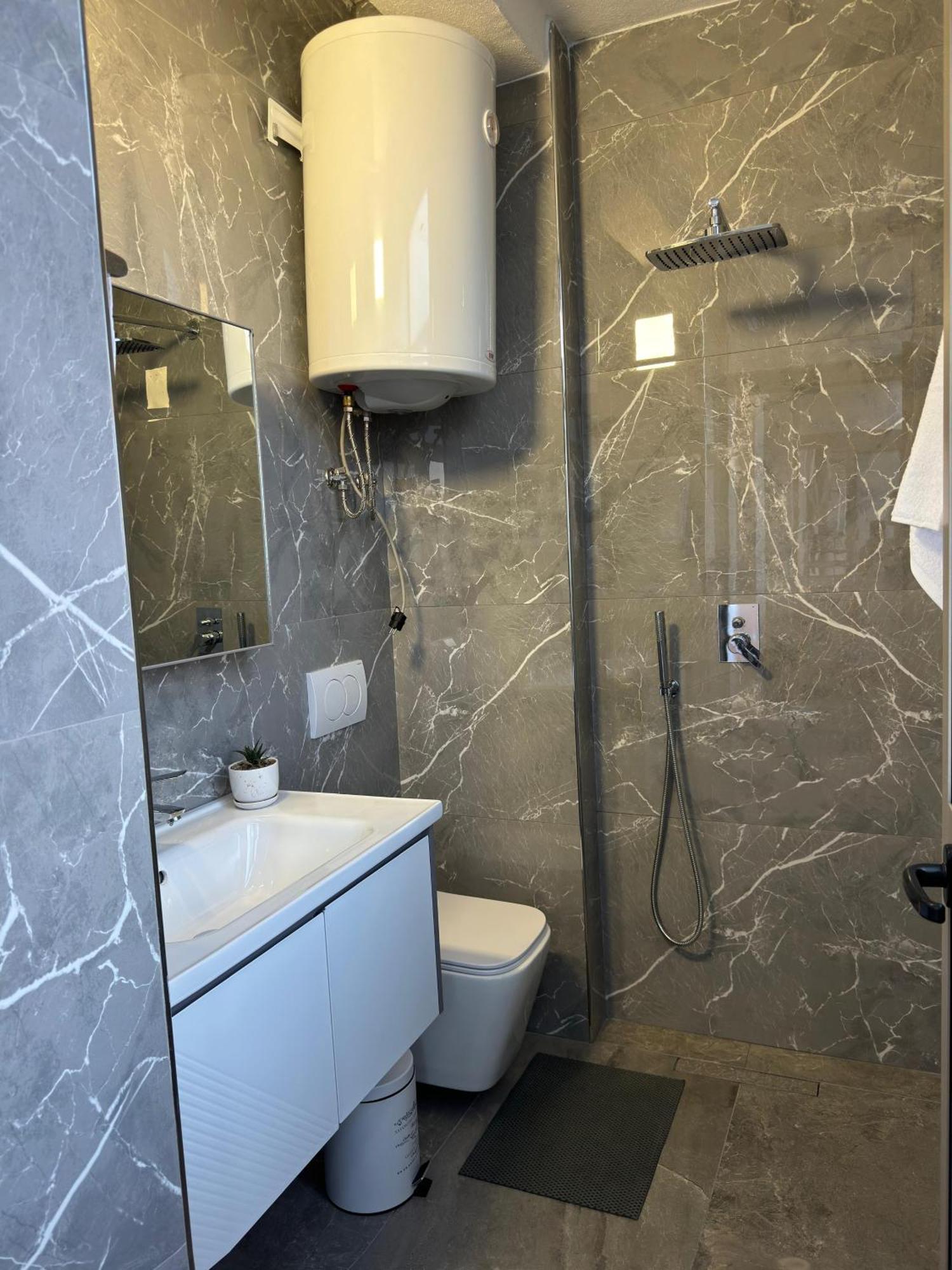 Erli Apartment Σκόδρα Εξωτερικό φωτογραφία